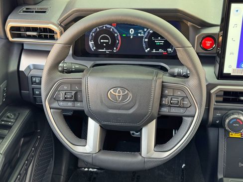 Used 2026 Toyota 4Runner TRD Sport Premium AWD/4WD image 22