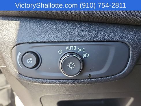 Used 2024 Chevrolet TrailBlazer RS w/ Driver Confidence Package FWD image 14