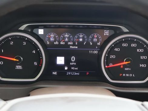 Used 2022 Chevrolet Silverado 2500 LTZ w/ LTZ Premium Package AWD/4WD image 9