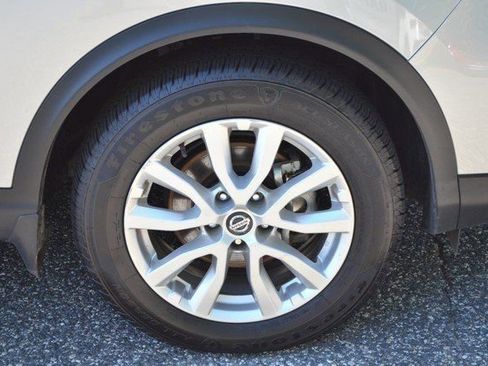 Used 2022 Nissan Rogue Sport SV w/ Technology Package AWD/4WD image 10