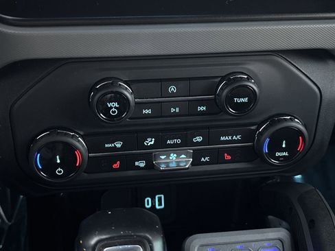 Used 2022 Ford Bronco Big Bend image 23