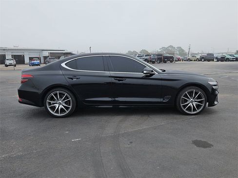 Used 2022 Genesis G70 3.3T image 7