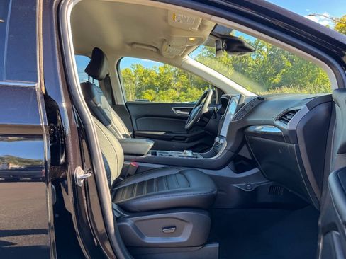 Used 2023 Ford Edge SEL w/ Convenience Package AWD/4WD image 10