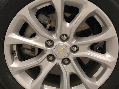 Used 2021 Chevrolet Equinox LS w/ LS Convenience Package FWD image 31