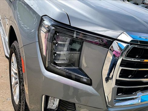 Used 2023 GMC Yukon SLT w/ SLT Luxury Package AWD/4WD image 30