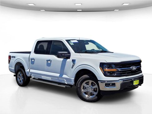 Used 2025 Ford F150 XLT w/ Equipment Group 301A Standard AWD/4WD image 2