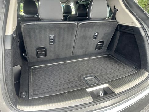 Used 2023 Acura MDX SH-AWD w/ Advance Package image 23