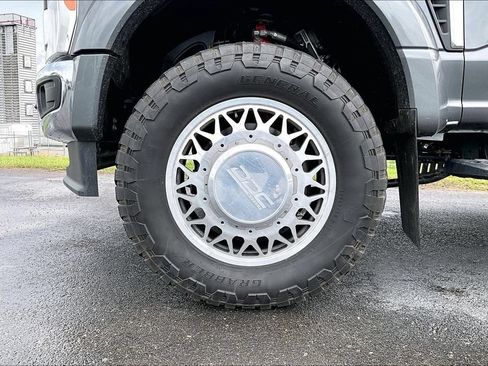 Used 2023 Ford F450 XL w/ 360-Degree Camera Package AWD/4WD image 2