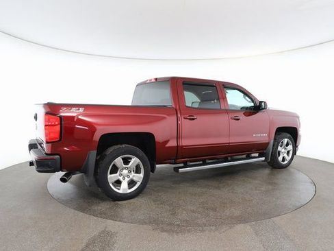 Used 2017 Chevrolet Silverado 1500 LT w/ All Star Edition image 19
