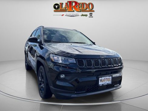 New 2026 Jeep Compass Latitude image 1