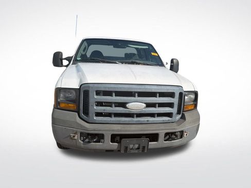 Used 2007 Ford F250 2WD SuperCab Super Duty image 3