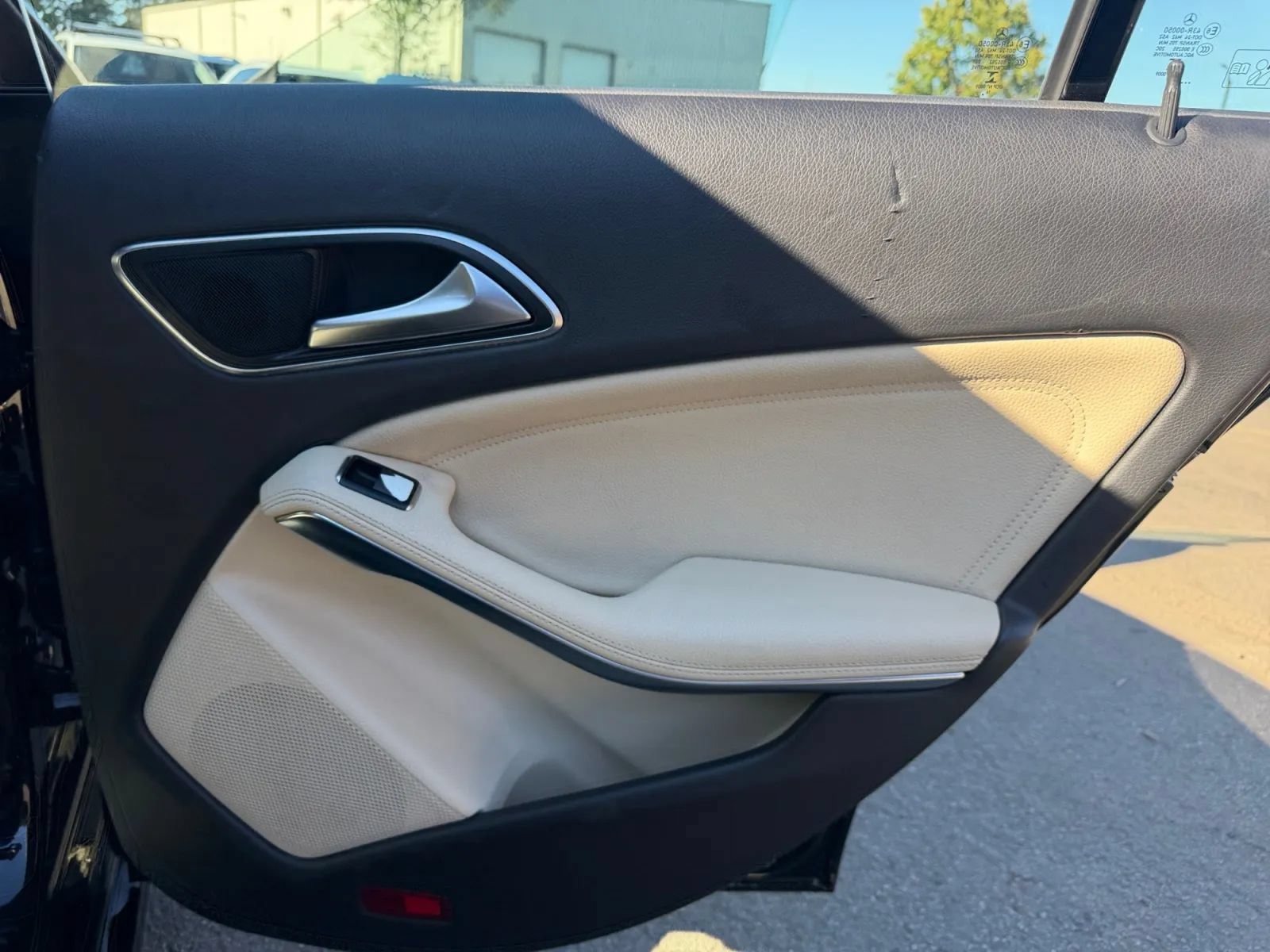 Used 2018 Mercedes-Benz CLA 250 4MATIC image 28