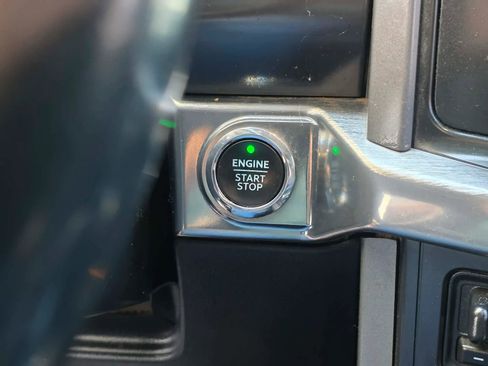 Used 2021 Ford F150 Lariat image 27