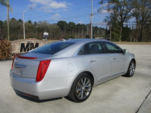 Used 2014 Cadillac XTS image 15