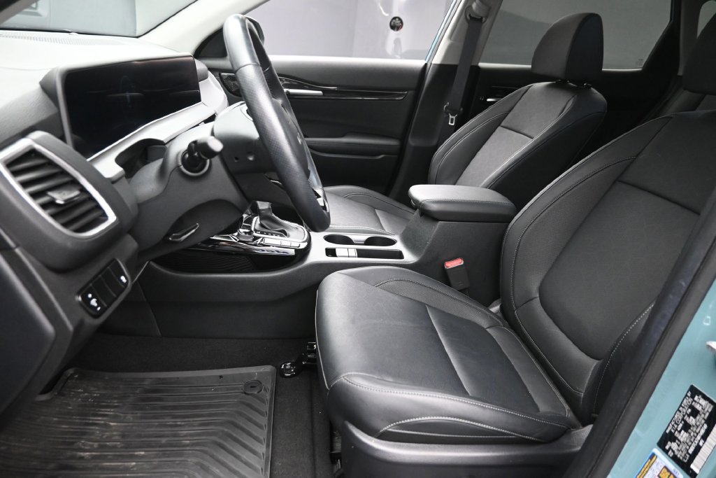 Used 2024 Kia Seltos SX AWD/4WD image 16
