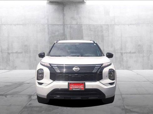 New 2026 Nissan Rogue Platinum AWD/4WD image 4