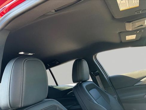 Certified 2024 Chevrolet Equinox EV LT w/ LPO, Trailering Package FWD image 29