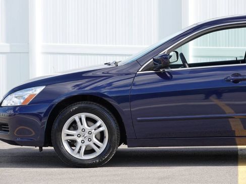 Used 2007 Honda Accord SE image 12