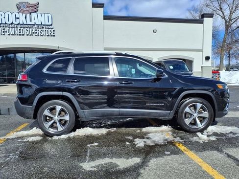 Used 2021 Jeep Cherokee Limited image 8