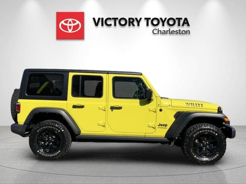 Used 2022 Jeep Wrangler Unlimited Sport AWD/4WD image 6