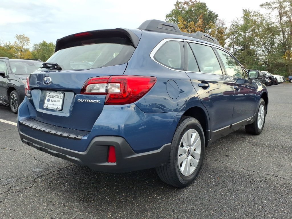 Used 2019 Subaru Outback 2.5i AWD/4WD image 18