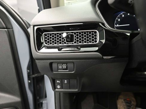 Used 2024 Honda Civic Touring image 9