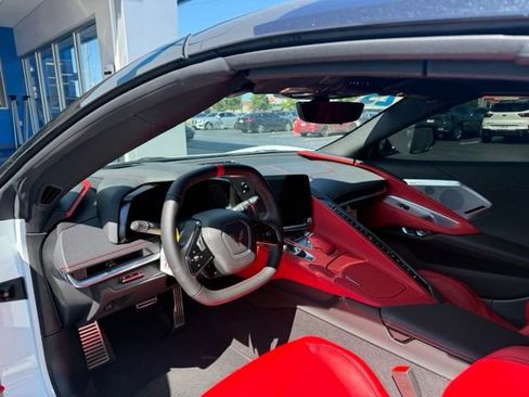 Used 2023 Chevrolet Corvette Stingray Preferred Conv w/ Z51 Performance Package RWD image 7