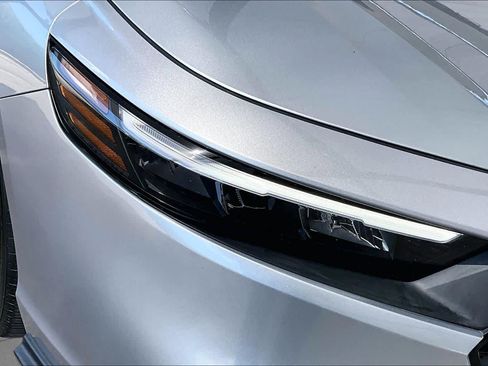Used 2024 Honda Accord LX image 27