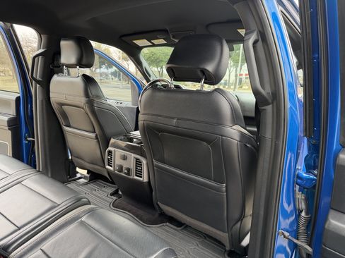 Used 2017 Ford F150 Raptor w/ Equipment Group 802A Luxury image 65