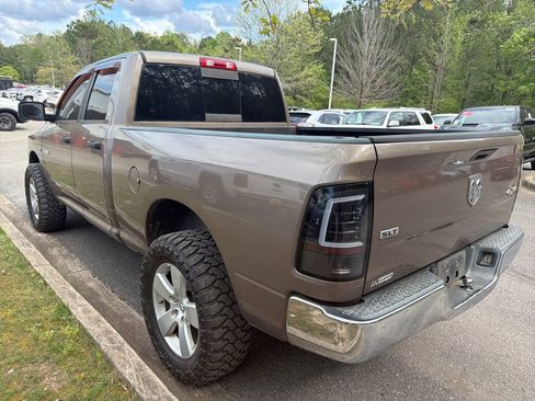 Used 2009 Dodge Ram 1500 Truck SLT w/ Popular Equipment Group image 2