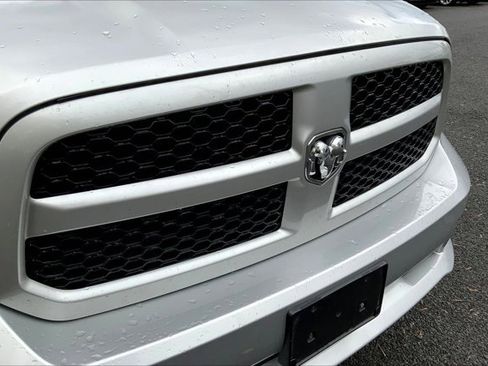 Used 2019 RAM 1500 Express image 29