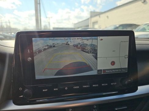 Used 2023 Kia Forte GT-Line w/ GT-Line Premium Package image 14