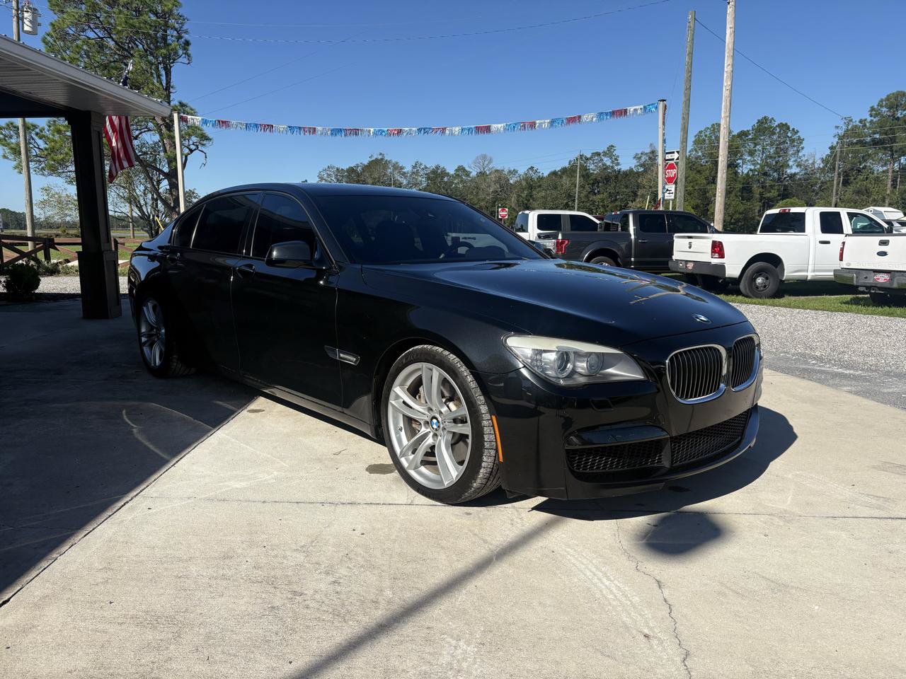 Used 2011 BMW 750Li RWD image 3