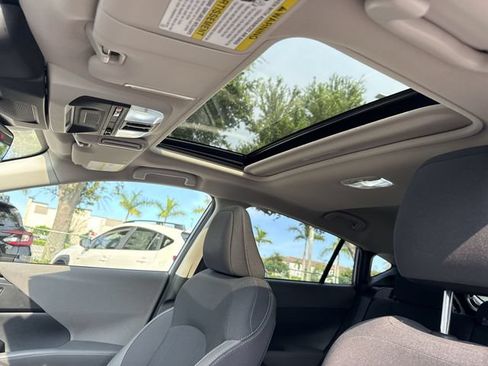 Certified 2025 Subaru Crosstrek 2.5i Premium AWD/4WD image 22