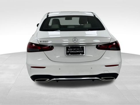 Used 2023 Mercedes-Benz E 350 Sedan image 6