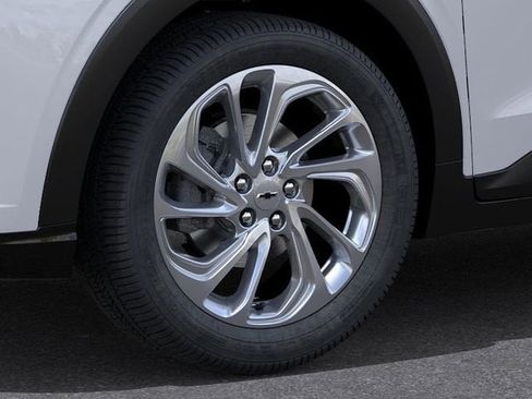 New 2027 Chevrolet Bolt LT image 9