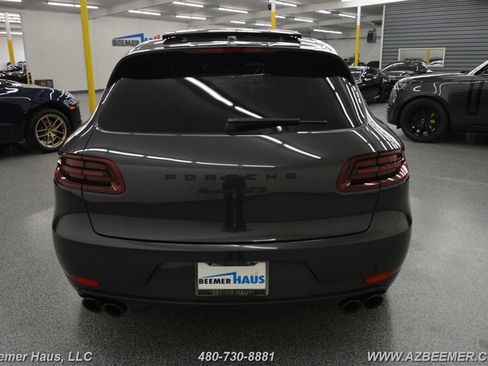 Used 2018 Porsche Macan GTS image 10
