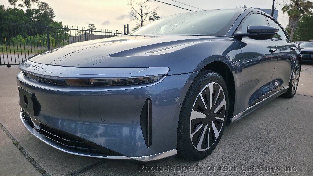 Used 2024 Lucid Air Pure RWD image 23