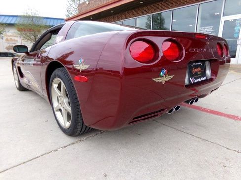 Used 2003 Chevrolet Corvette Coupe w/ Preferred Equipment Group image 11