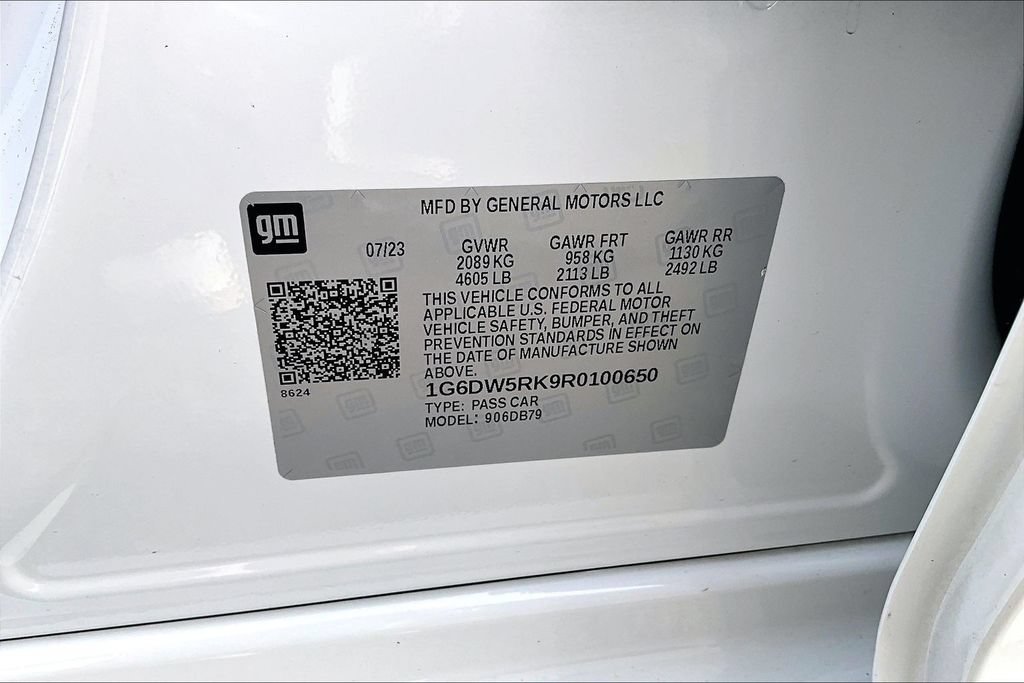 Used 2024 Cadillac CT5 Luxury w/ Sun And Sound Package RWD image 35
