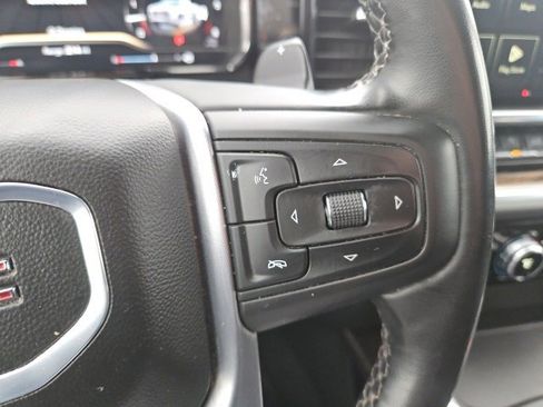 Used 2025 GMC Sierra 1500 Elevation image 22