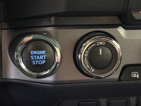 Used 2023 Toyota Tacoma TRD Sport w/ Advanced Technology Package AWD/4WD image 23