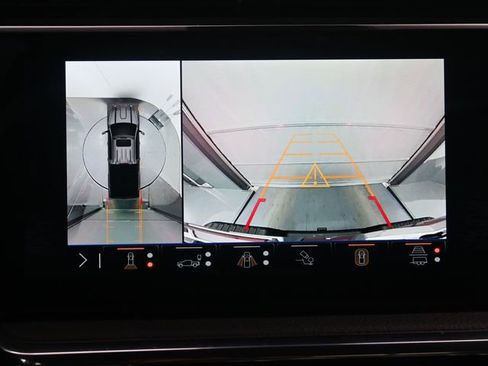 Used 2025 GMC Sierra 2500 Denali w/ Denali Reserve Package image 18