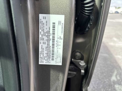 Used 2020 Ford F250 XLT w/ XLT Premium Package image 32