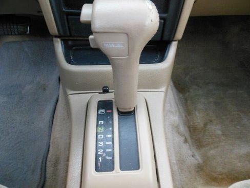 Used 1993 Subaru Legacy LS AWD/4WD image 26