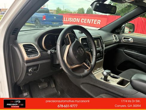 Used 2014 Jeep Grand Cherokee Laredo w/ Quick Order Package 23E RWD image 11