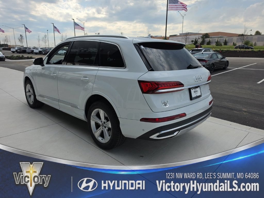 Used 2023 Audi Q7 3.0T Premium AWD/4WD image 3