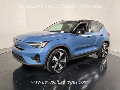 Used 2023 Volvo XC40 Recharge Plus AWD/4WD image 2