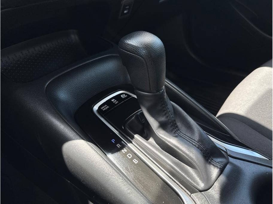 Used 2024 Toyota Corolla LE FWD image 13