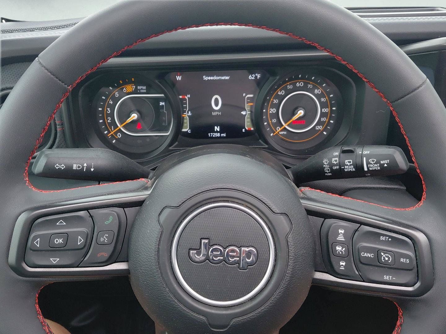 Used 2024 Jeep Wrangler Unlimited Rubicon w/ Technology Group AWD/4WD image 45
